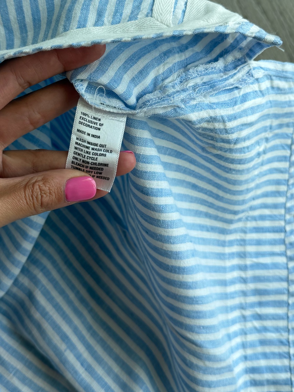Crown & Ivy Striped Light Blue & White Split-Neck Tunic Coastal Nantucket - Picture 6 of 6